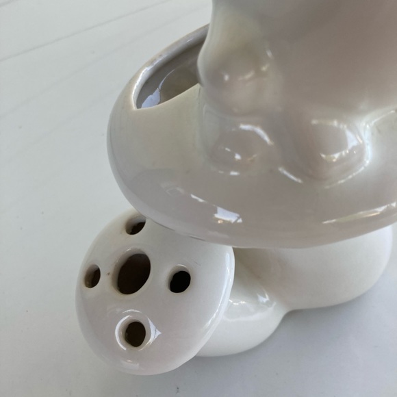 Howard Pierce Pottery Frog on Mushroom Flower Vase in White - Very Rare - HTF - Picture 5 of 16